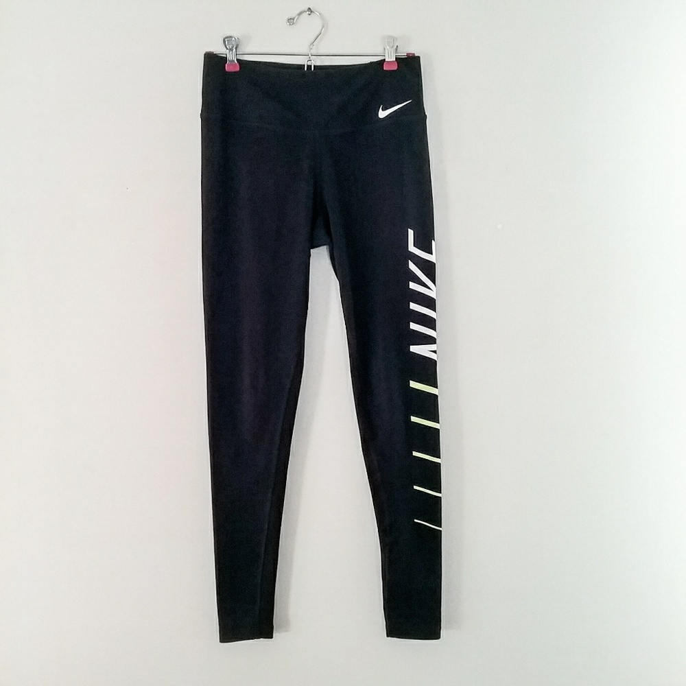 Nike black leggings size small